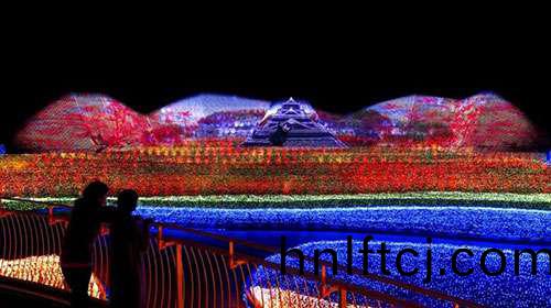 最壯觀的鼕(dong)季燈光秀在日本呈現